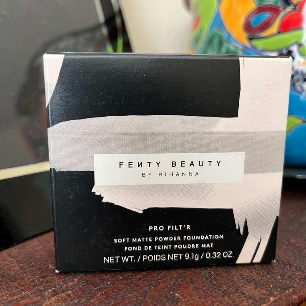 Fenty Pro Filt’r Powder Foundation Shade 145 NIB
